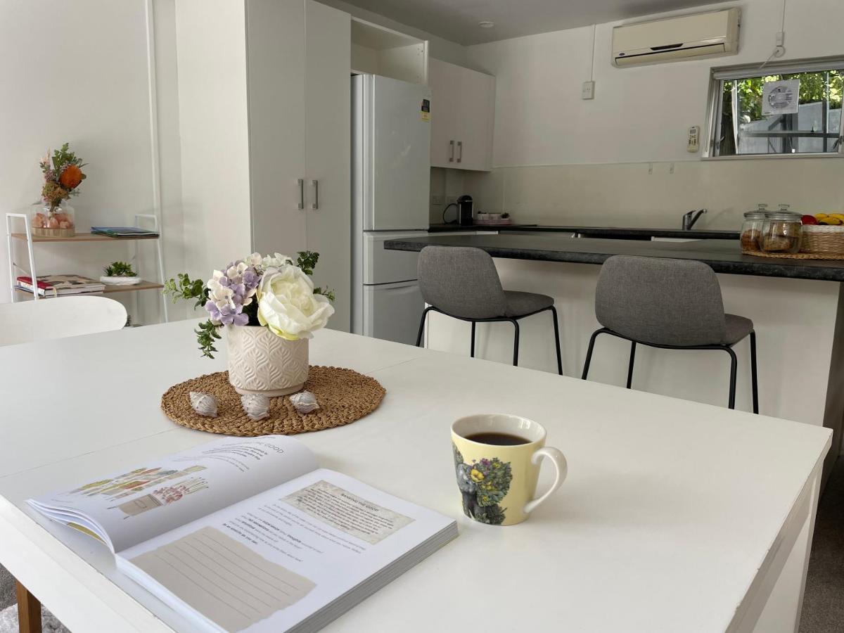 Family Friendly 3Br Flat - 3Min Walk To The Beach - Self Contained オークランド エクステリア 写真