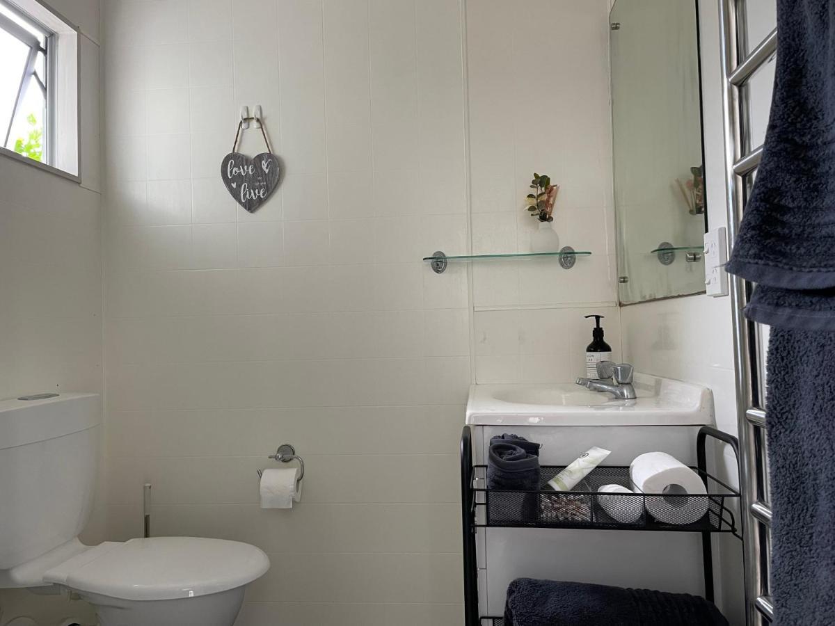 Family Friendly 3Br Flat - 3Min Walk To The Beach - Self Contained オークランド エクステリア 写真