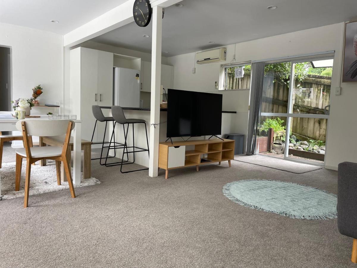 Family Friendly 3Br Flat - 3Min Walk To The Beach - Self Contained オークランド エクステリア 写真